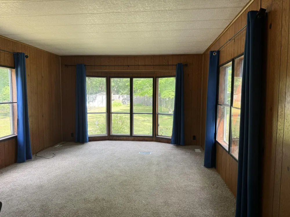 9034 E M 20 Newfield Township, MI 49421