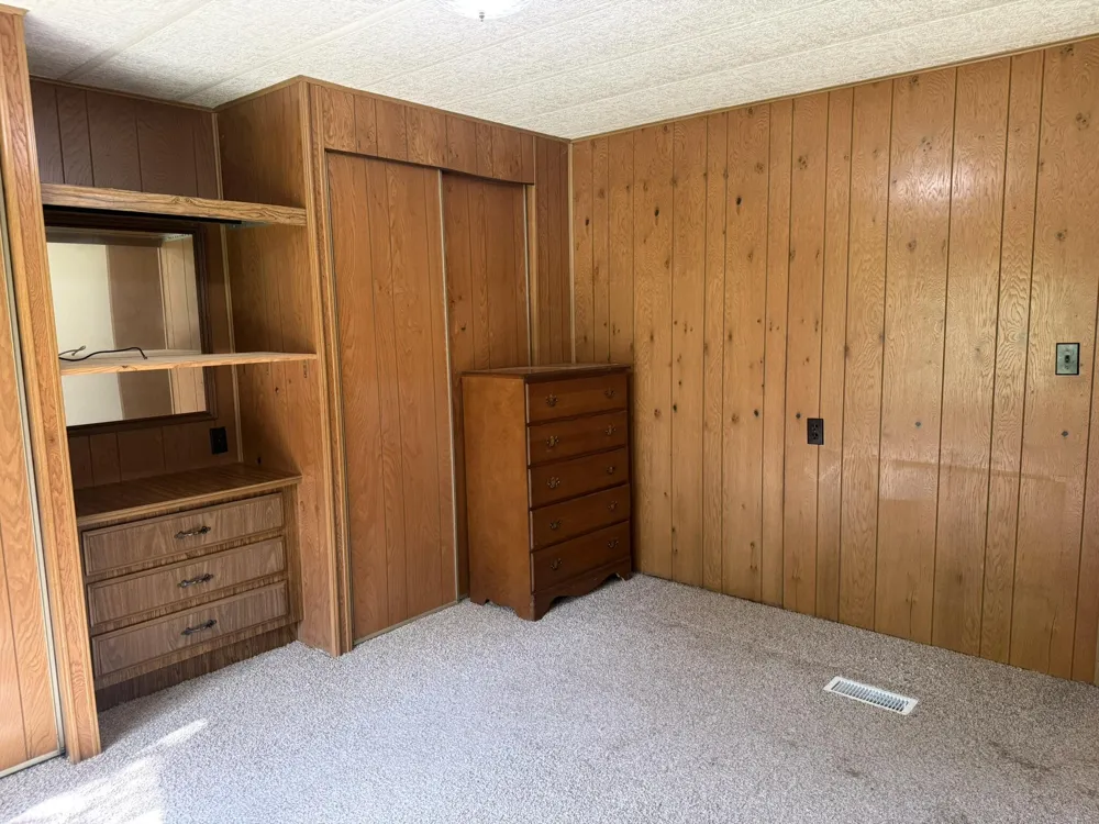 9034 E M 20 Newfield Township, MI 49421