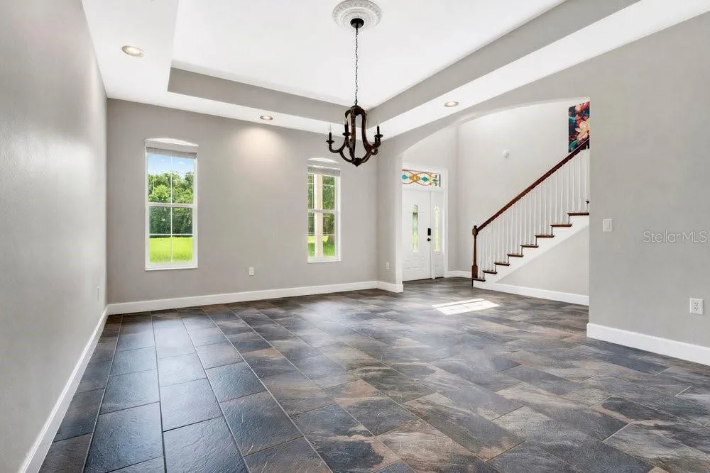 3700 SE 183RD AVENUE ROAD Ocklawaha, FL 32179