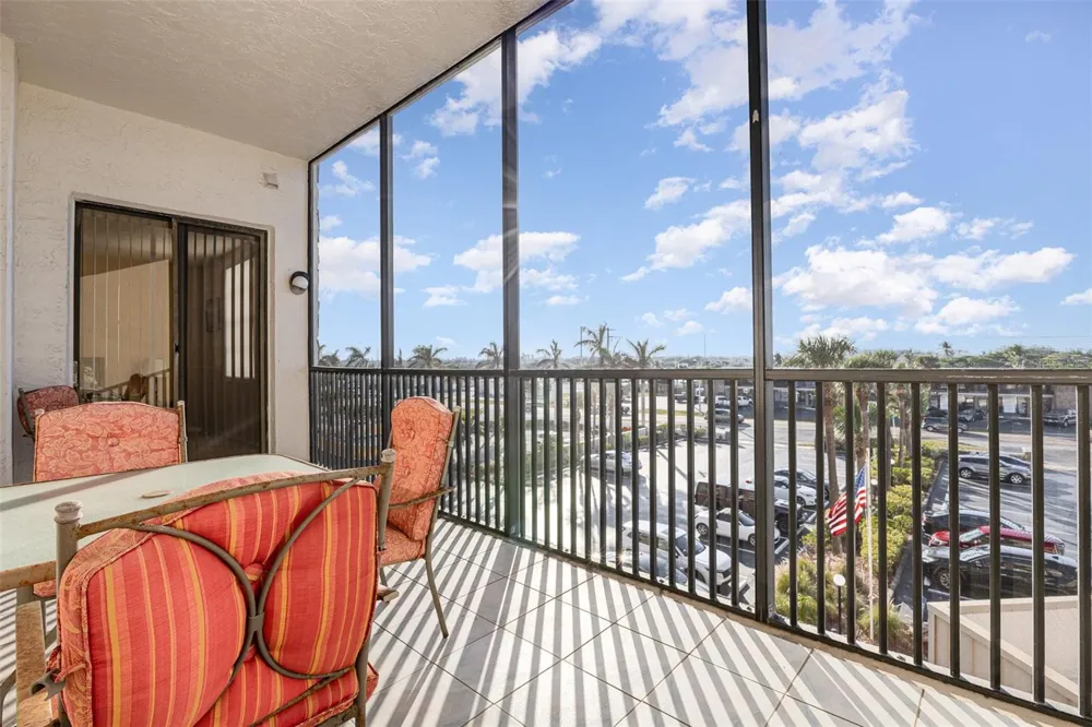 333 ATLANTIC AVENUE #305 Cocoa Beach, FL 32931