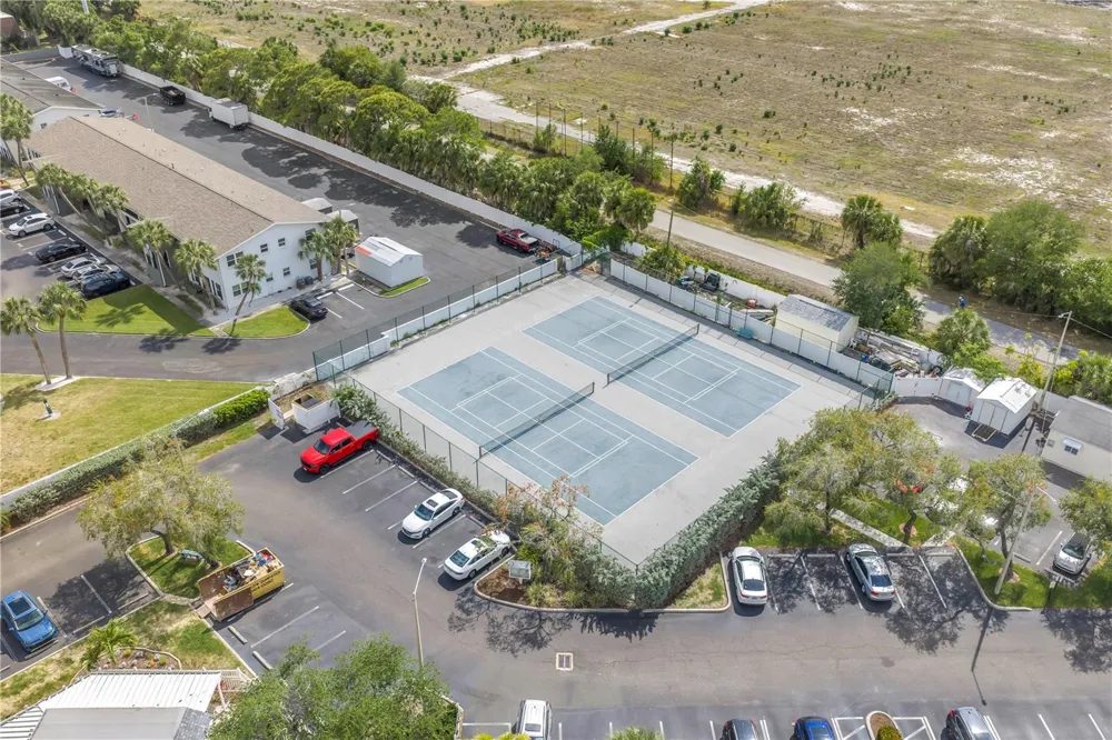 6924 STONES THROW CIRCLE #8103 St Petersburg, FL 33710