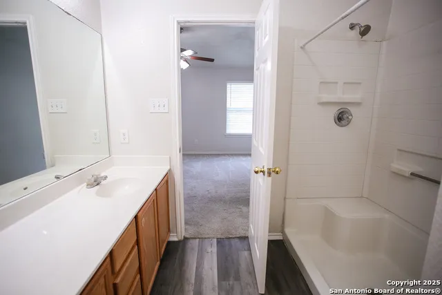 3444 WHISPER BLF Schertz, TX 78108