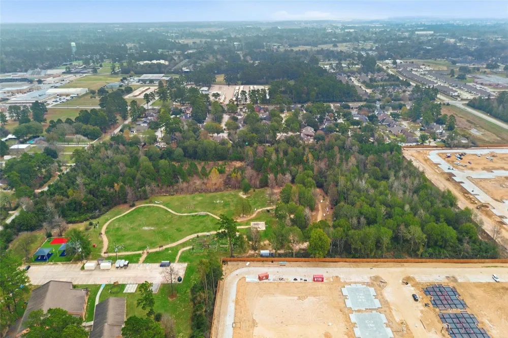 1603 Baker Drive Tomball, TX 77375