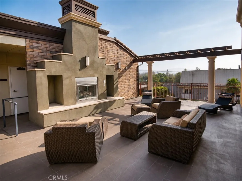 11925 Kling Street #2MAG Valley Village, CA 91607