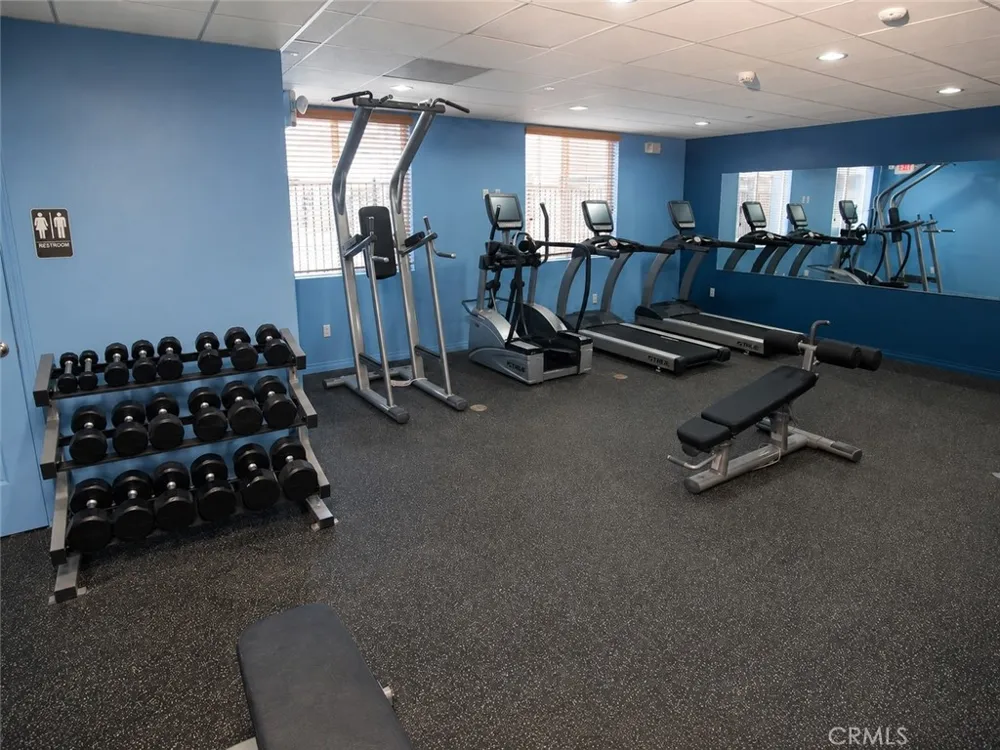 11925 Kling Street #2MAG Valley Village, CA 91607