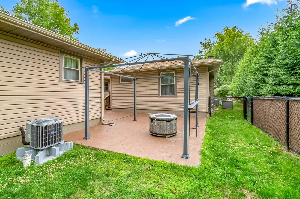 11971 Bradley Drive Jerome, MI 49249