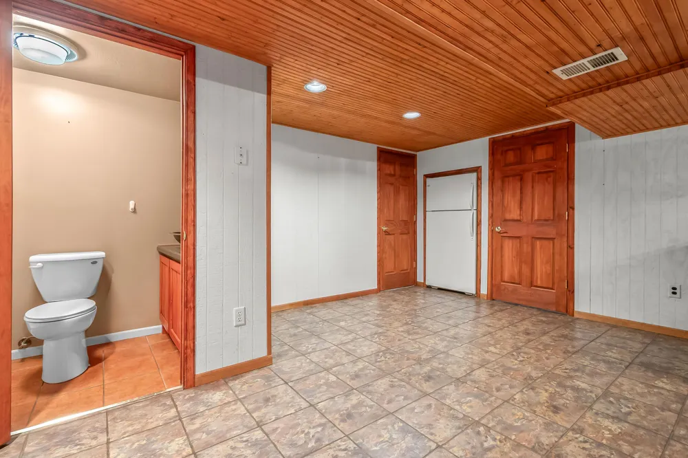 11971 Bradley Drive Jerome, MI 49249