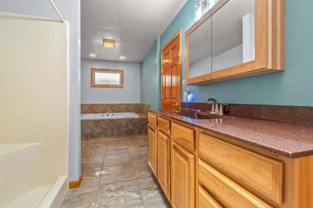 11971 Bradley Drive Jerome, MI 49249