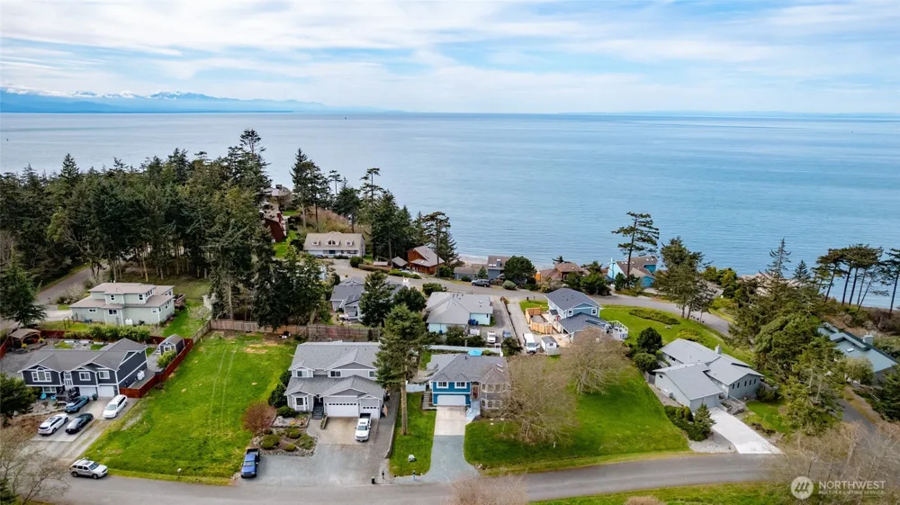 561 Fort Ebey Road Coupeville, WA 98239