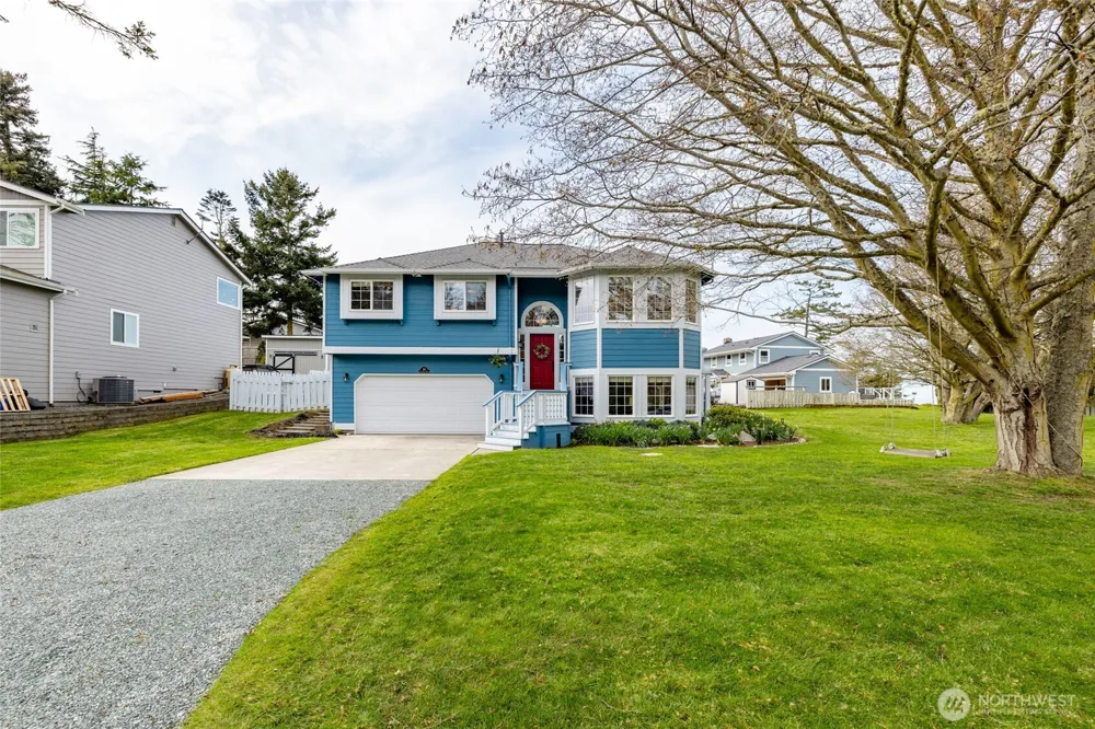 561 Fort Ebey Road Coupeville, WA 98239