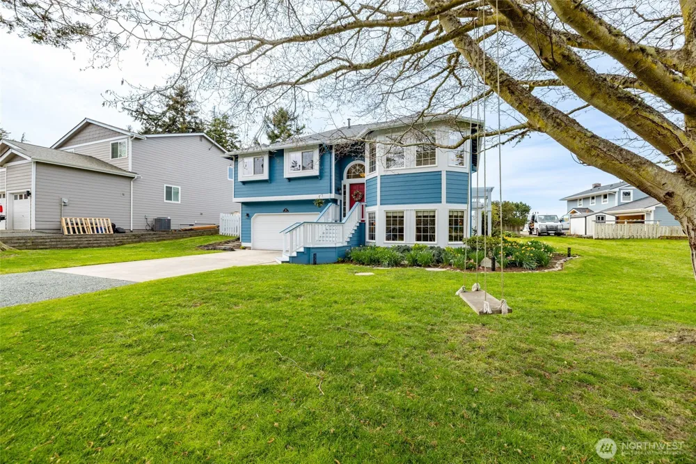 561 Fort Ebey Road Coupeville, WA 98239
