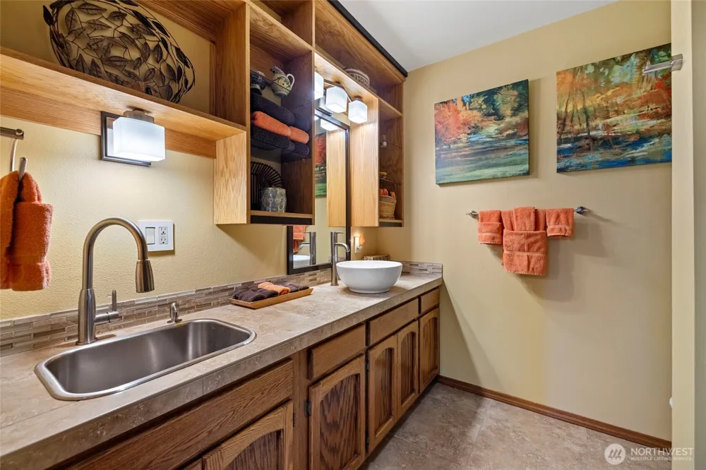 561 Fort Ebey Road Coupeville, WA 98239