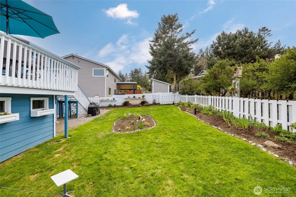 561 Fort Ebey Road Coupeville, WA 98239