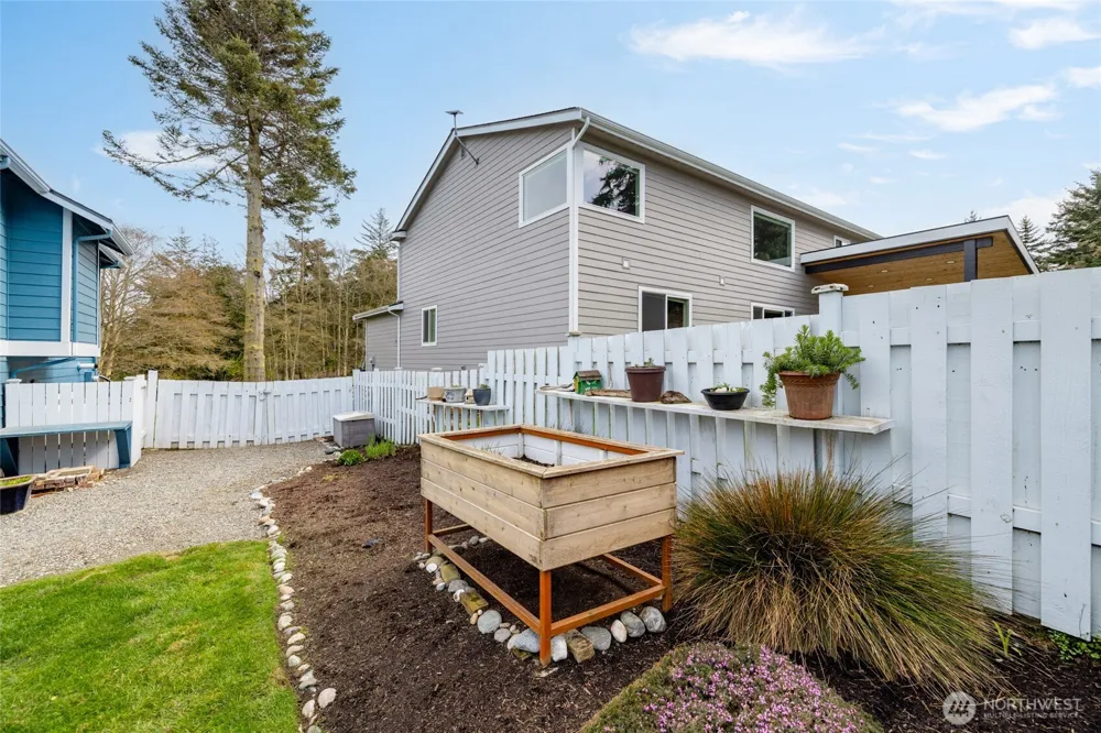561 Fort Ebey Road Coupeville, WA 98239