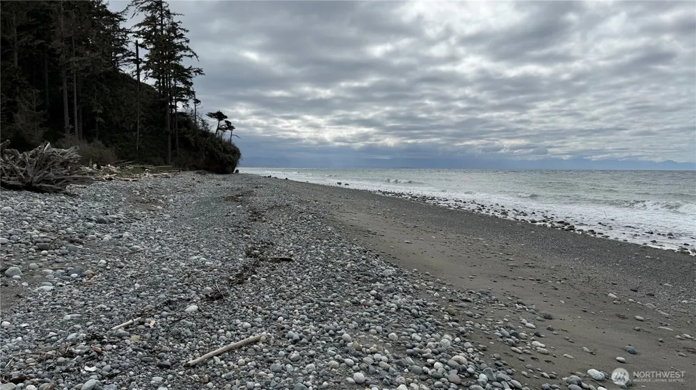 561 Fort Ebey Road Coupeville, WA 98239