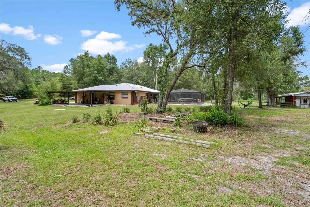 9459 EUBANKS TERRACE Dunnellon, FL 34433