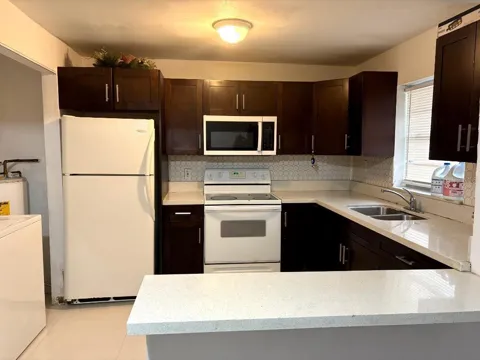2400 NW 21ST STREET #3