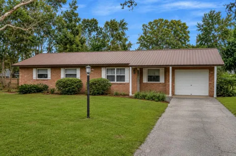 12212 FLORAL LANE