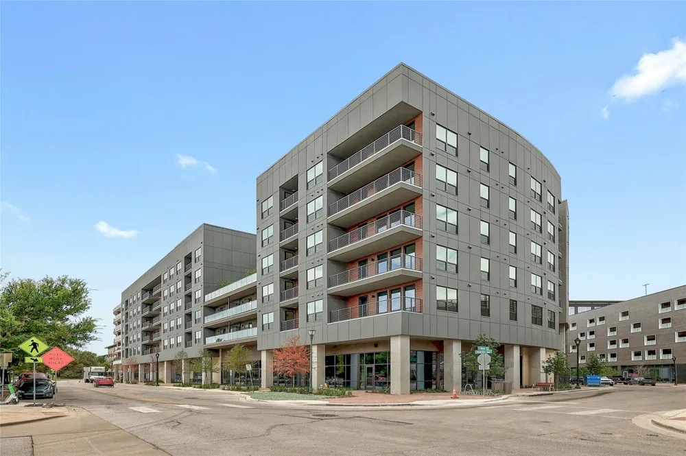 1701 Simond Avenue #327 Austin, TX 78723