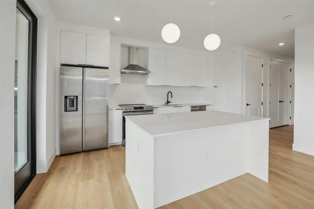 1701 Simond Avenue #327 Austin, TX 78723