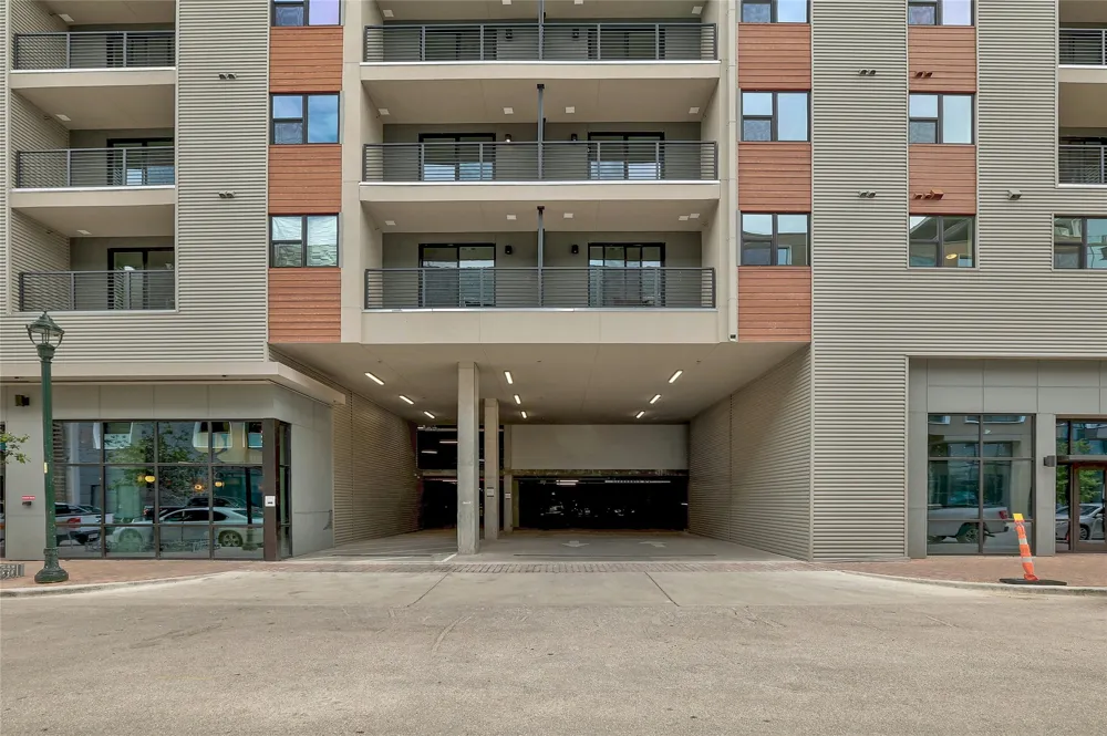 1701 Simond Avenue #327 Austin, TX 78723