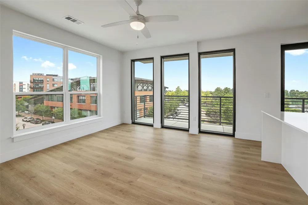 1701 Simond Avenue #327 Austin, TX 78723