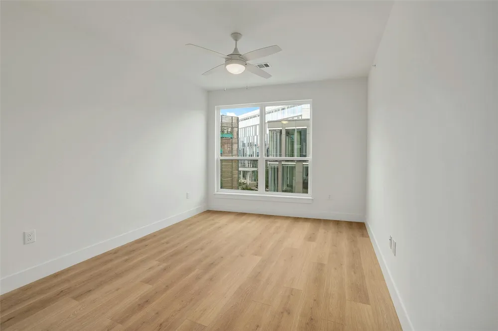 1701 Simond Avenue #327 Austin, TX 78723