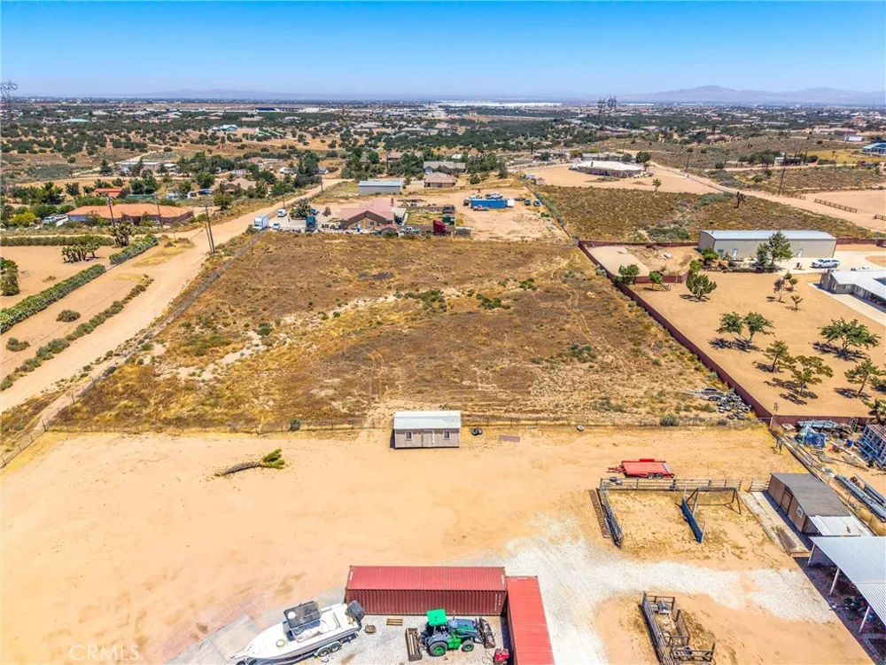 6589 Fremontia Road Oak Hills, CA 92344