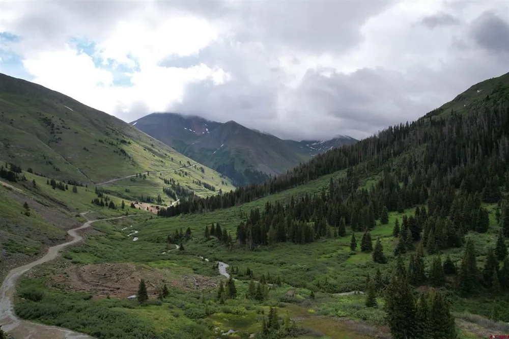 820 County Road 9 Silverton, CO 81433