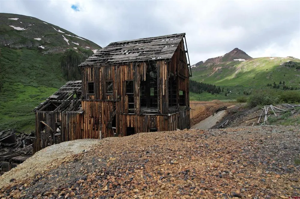 820 County Road 9 Silverton, CO 81433