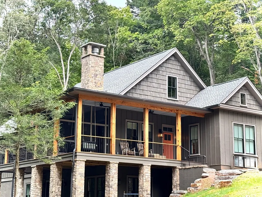 Village Circle West Franklin, NC 28734