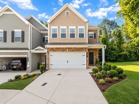 37 Rocky Knoll