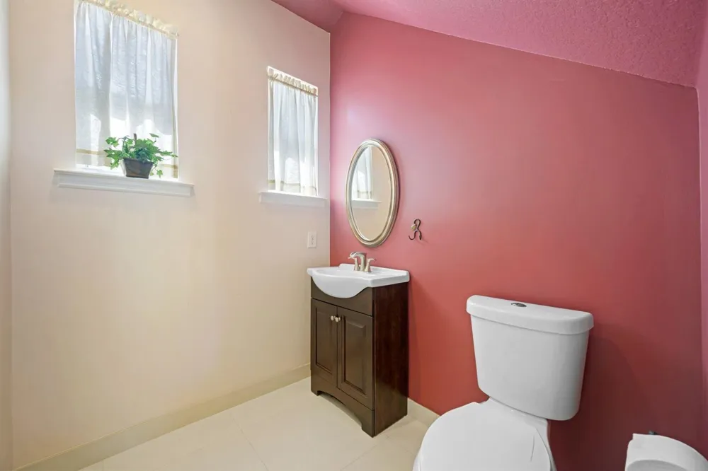 1384 Harbor View W Hollywood, FL 33019