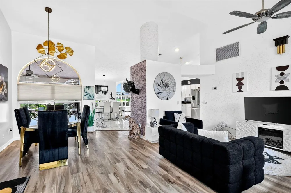 1921 NE Acapulco Drive Jensen Beach, FL 34957
