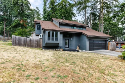 210 NW Calista Ct.