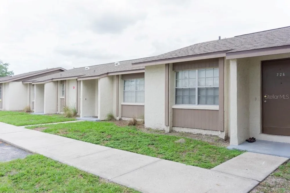 709 OCEANSIDE CIRCLE #753 Ruskin, FL 33570