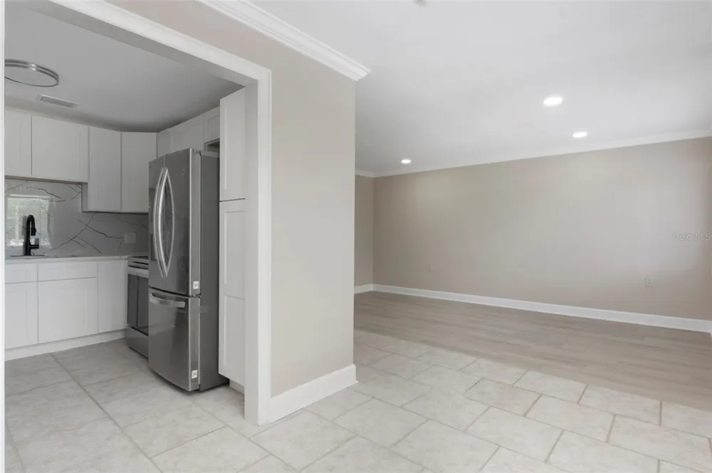 8221 112TH STREET #209 Seminole, FL 33772