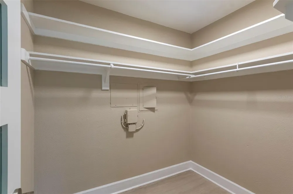 8221 112TH STREET #209 Seminole, FL 33772