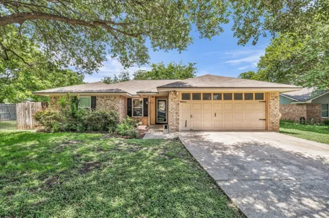316 E Chapman Road