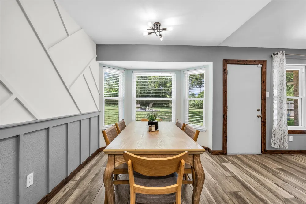 316 E Chapman Road Hewitt, TX 76643