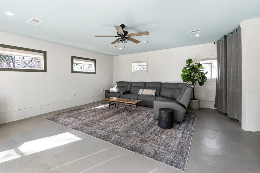 103 Latimer Drive Tool, TX 75143