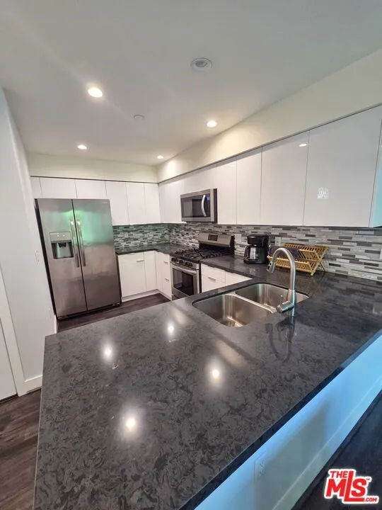 2651 S Hobart Blvd ##9 Los Angeles, CA 90018