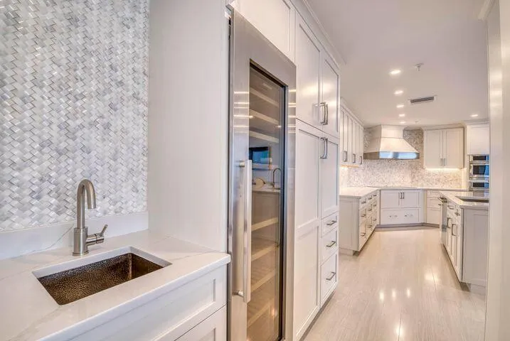 570 Ocean Drive #601 Juno Beach, FL 33408