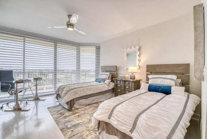 570 Ocean Drive #601 Juno Beach, FL 33408