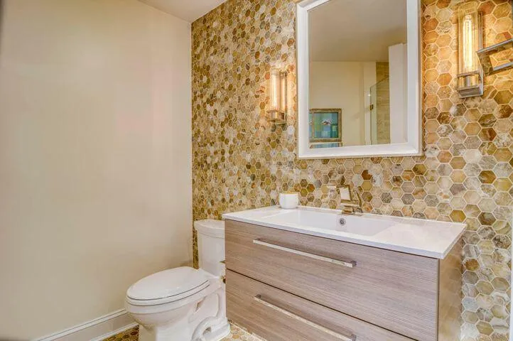 570 Ocean Drive #601 Juno Beach, FL 33408