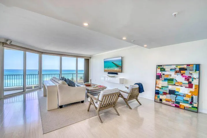 570 Ocean Drive #601 Juno Beach, FL 33408