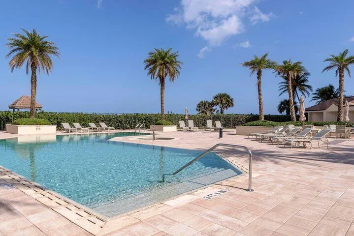 570 Ocean Drive #601 Juno Beach, FL 33408