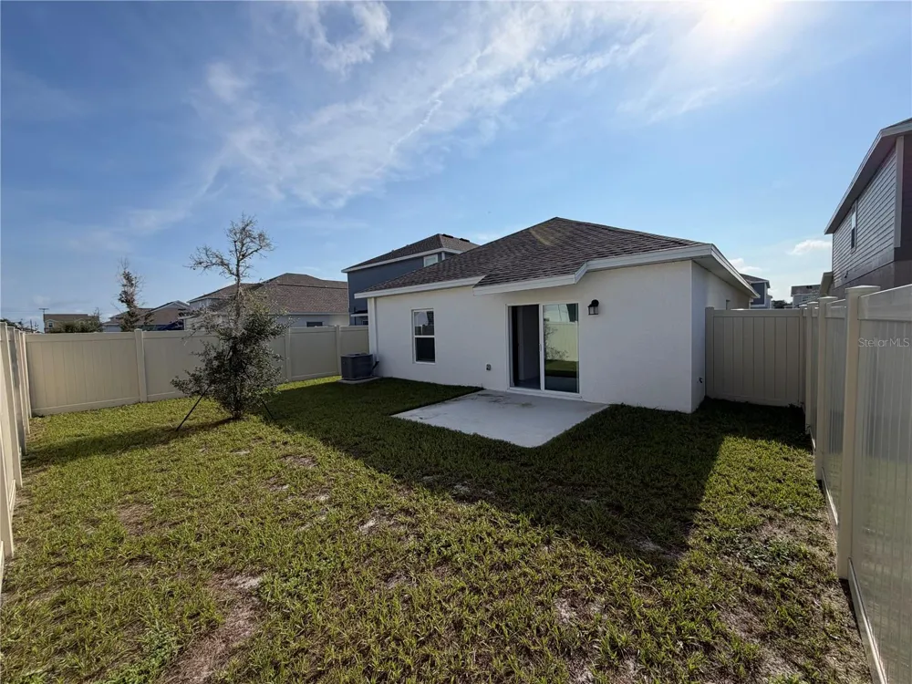 1738 FOREMAN ROAD Eagle Lake, FL 33839