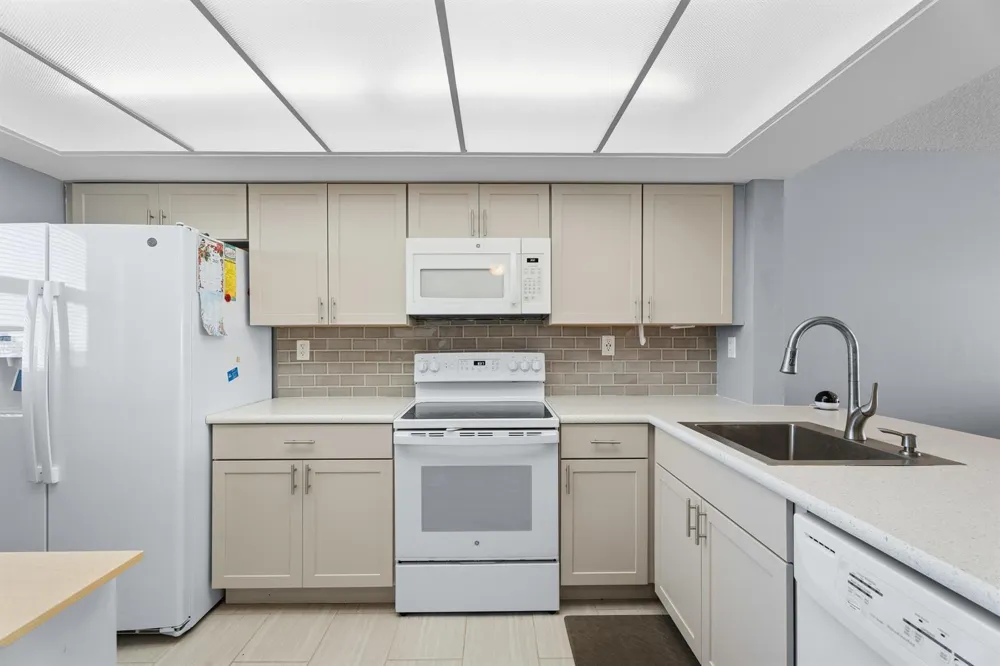 10310 S Ocean Drive #609 Jensen Beach, FL 34957