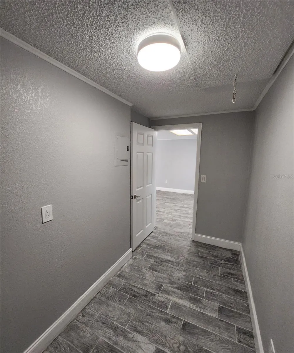 1400 STRAWBERRY PLACE #19 Plant City, FL 33563